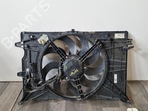 Used Radiator fan Radiator fan FIAT 500X (334_) 1.6 D Multijet (334AXA1B, 334AXA11) (120 hp) 39614174 39614174