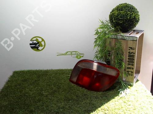 Rückleuchte Rechts für TOYOTA YARIS (_P1_) 1.0 (SCP10_, SCP10R) (68 hp) 30705480