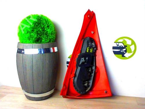 Left taillight PEUGEOT 107 (PM_, PN_) 1.0 | BP24024386C34