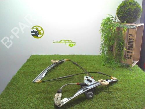 Alzavetro anteriore destra PEUGEOT 206 Hatchback (2A/C) 2.0 HDI 90 (90 hp) 30666950