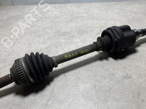 Used Left front driveshaft FORD MONDEO II (BAP) 2.0 i (131 hp) 25748592