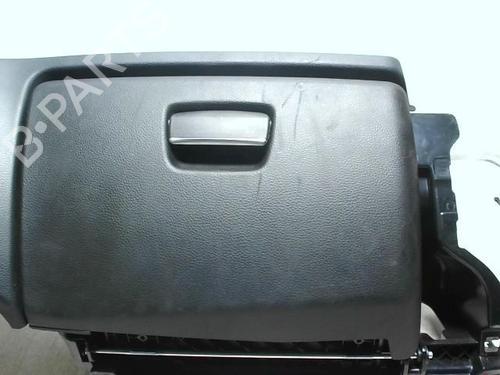 Porta-luvas BMW 1 (E81) 118 d | BP24026849C95