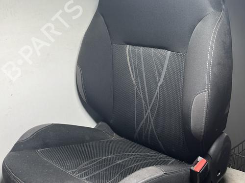 Used Right front seat PEUGEOT 208 I (CA_, CC_) 1.4 HDi (68 hp) 33178794