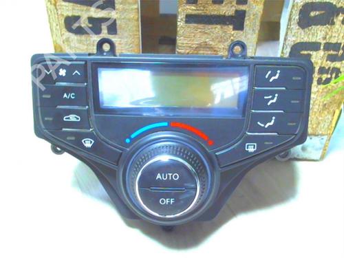 Used Climate control HYUNDAI i30 Estate (FD) 1.6 CRDi (90 hp) 24022531