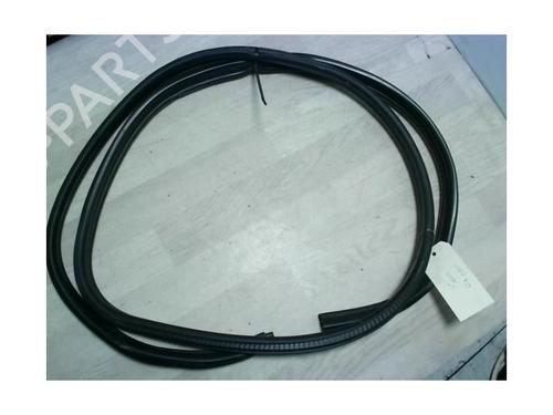 Rubber door seal BMW X1 (E84) xDrive 18 d | BP24027106C142 