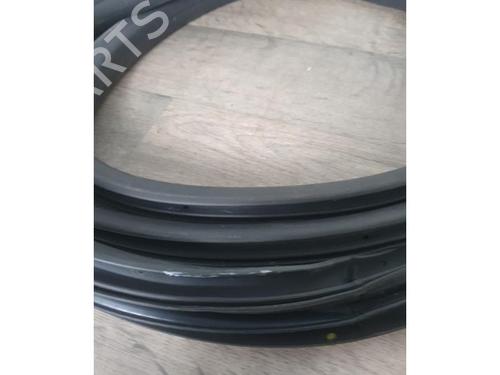Rubber door seal RENAULT CLIO IV (BH_) 1.5 dCi 75 | BP30808014C142