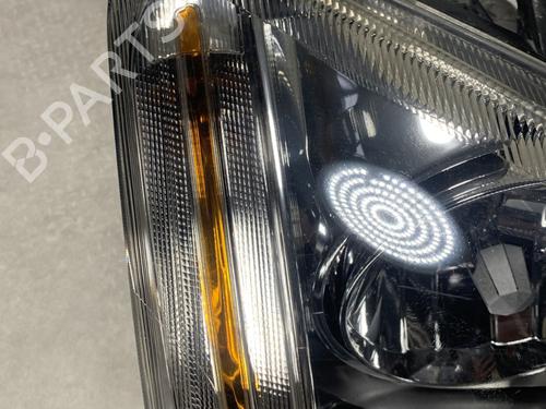 Right headlight FORD FOCUS C-MAX (DM2) 2.0 TDCi | BP29823414C29