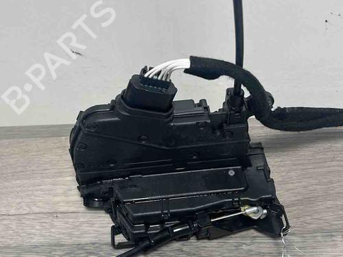 front-right-lock-renault-trafic-iii-van-fg_-2014-36458786 main image