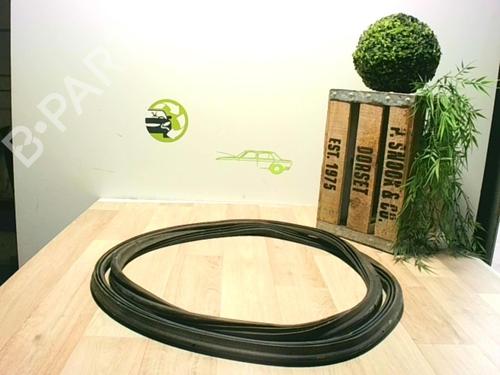 rubber-door-seal-bmw-1-e87-2003-2004-2005-2006-2007-2008-2009-2010-2011-2012-2013-30807110 main image