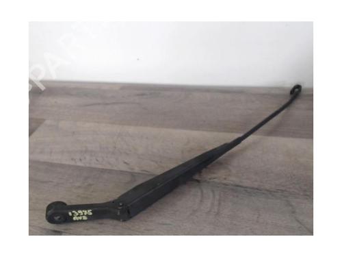 Front windshield wiper arm SUZUKI GRAND VITARA I (FT, HT) 2.0 HDI 110 16V 4x4 (SQ420D, TD83V, JA420WD) | BP27159610C143 