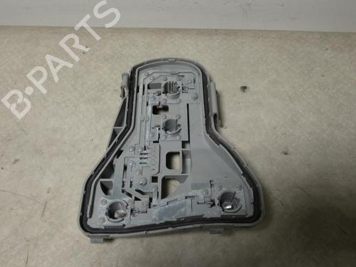 Used Licence plate light VW POLO IV (9N_, 9A_) 1.2 12V (64 hp) 33018369