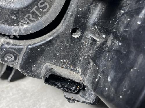 Right headlight RENAULT SCÉNIC II (JM0/1_) 1.5 dCi (JM1E, JM16) | BP32492775C29