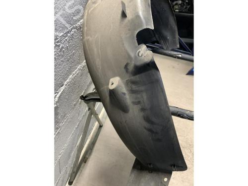 Wheel arch PEUGEOT 208 I (CA_, CC_) 1.0 VTi | BP24322377C56