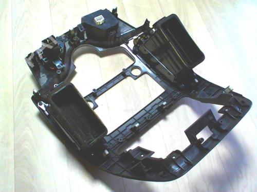 Middle console HYUNDAI i30 Estate (FD) 1.6 CRDi | BP31252131I22