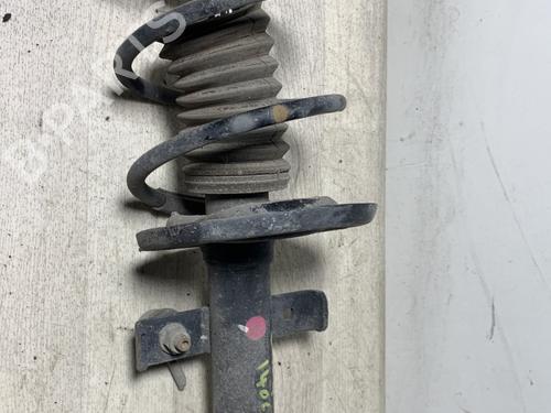 Used Right front shock absorber RENAULT CLIO IV (BH_) 0.9 TCe 90 (BHNF, BHMA, BHMH, BHJK, BHJR) (90 hp) 28154377