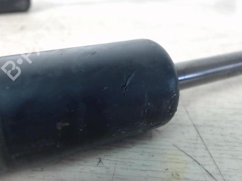 Tailgate lift support VW GOLF V (1K1) 1.9 TDI | BP21183207C138