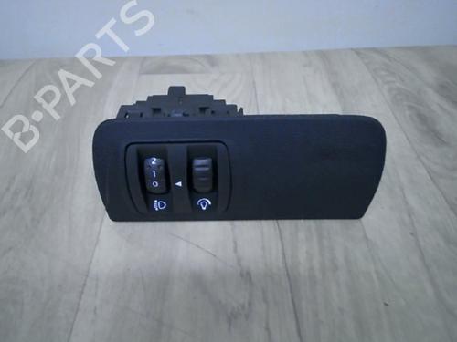 Used Switch RENAULT SCÉNIC III (JZ0/1_) 1.5 dCi (86 hp) 21182668