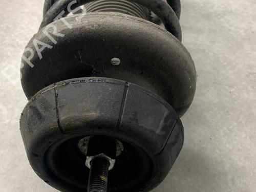 Used Right front shock absorber Right front shock absorber SUZUKI SWIFT III (MZ, EZ) 1.3 DDiS (RS413D) (75 hp) 21559666 21559666