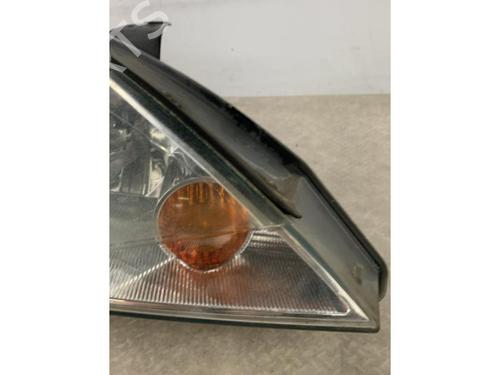 Right headlight FORD FOCUS I Turnier (DNW) 1.8 Turbo DI / TDDi | BP25619569C29 
