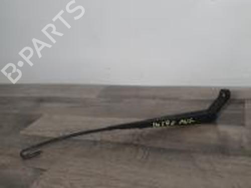 Używane Ramię wycieraczki przedniej szyby VW FOX Hatchback (5Z1, 5Z3, 5Z4) 1.2 (55 hp) 31058151