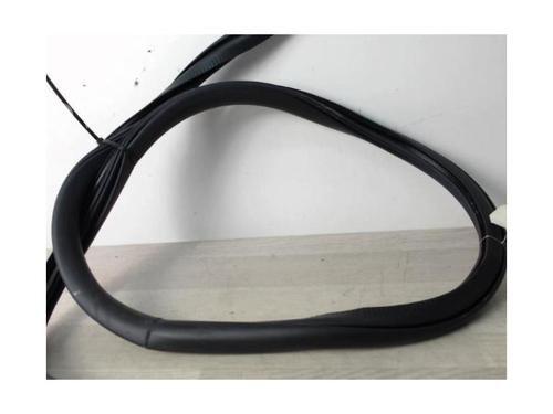 Rubber door seal PEUGEOT 208 II (UB_, UP_, UW_, UJ_) 1.2 PureTech 75 | BP24027068C142 