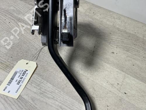 Used Break pedal BMW 3 (E90) 320 d xDrive (177 hp) 29594222