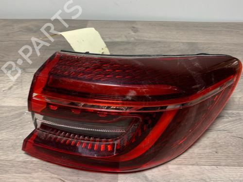 Used Right taillight Right taillight 39449977 39449977