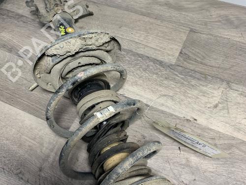 left-front-shock-absorber-renault-clio-iv-bh_-2012-2013-2014-2015-2016-2017-2018-2019-2020-2021-39447534 main image