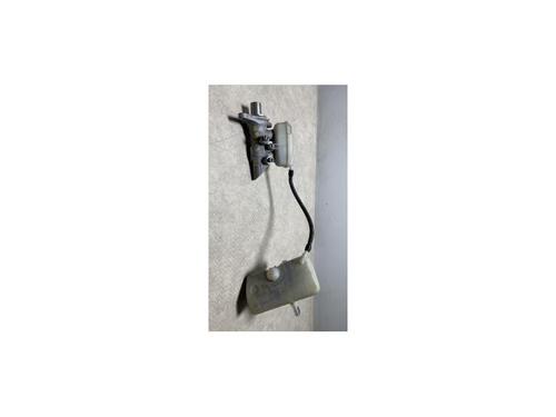 Used Brake master cylinder RENAULT GRAND SCÉNIC III (JZ0/1_) 2.0 dCi (JZ0L) (160 hp) 25142115