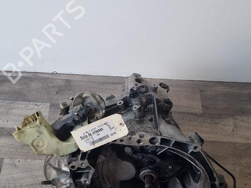 Girkasse Girkasse CITROËN C4 CACTUS 1.6 BlueHDi 100 (99 hp) 36159966 36159966