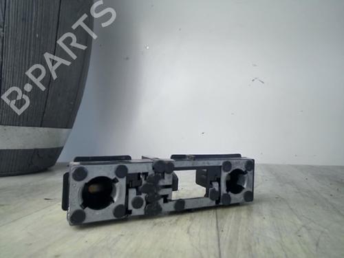 Nummerpladelys RENAULT SAFRANE II (B54_) 2.2 dT (B54G) (113 hp) 31638149