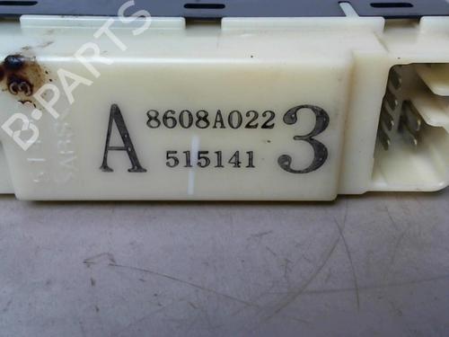 switch-mitsubishi-grandis-na_w-2003-2004-2005-2006-2007-2008-2009-2010-2011-31638084 main image