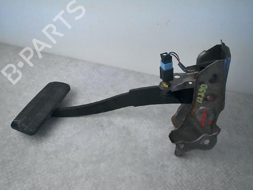 Break pedal NISSAN TERRANO II (R20) 3.0 Di 4WD | BP23981280I19