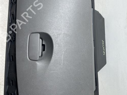 Used Glove box RENAULT MEGANE III Hatchback (BZ0/1_, B3_) 1.6 16V (BZ1B, BZ1H) (110 hp) 31133623
