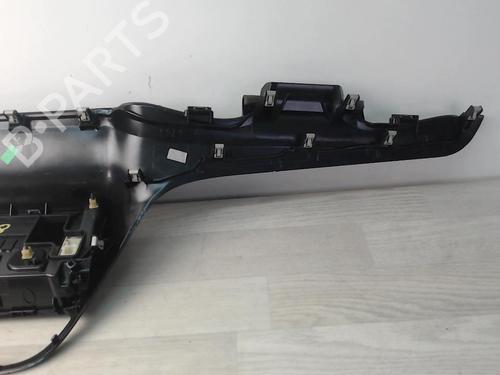 Middle console PEUGEOT 208 I (CA_, CC_) 1.2 VTI 82 | BP31252258I22