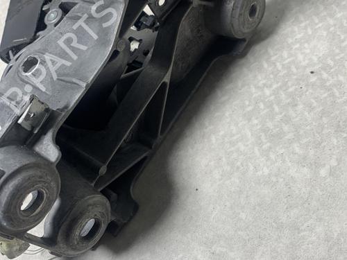 Hand brake VW GOLF V (1K1) 1.9 TDI | BP29710179I18