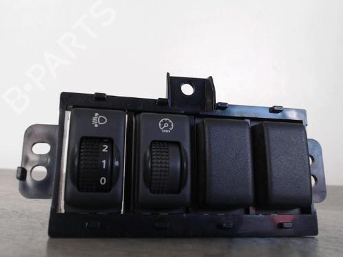 switch-renault-koleos-i-hy_-2008-27159594 main image