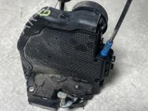 Fechadura trás direita SUBARU FORESTER (SJ_) 2.0 i AWD (SJ5) (150 hp) 30981519