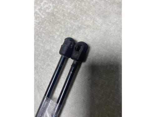 Tailgate lift support FORD FIESTA VI (CB1, CCN) 1.4 TDCi | BP23411674C138 