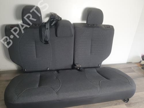 BP31952924C17 main image