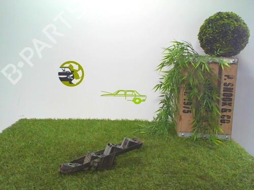 Luce targa RENAULT SCÉNIC II (JM0/1_) 1.9 dCi (JM0G, JM12, JM1G, JM2C) (120 hp) 24022551