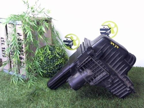 Used Air filter box LANCIA PHEDRA (179_) 2.2 JTD (179AXC1A) (128 hp) 25618107