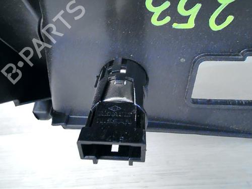 Middle console RENAULT CLIO IV (BH_) 0.9 TCe 75 (BHNP) | BP31252260I22 