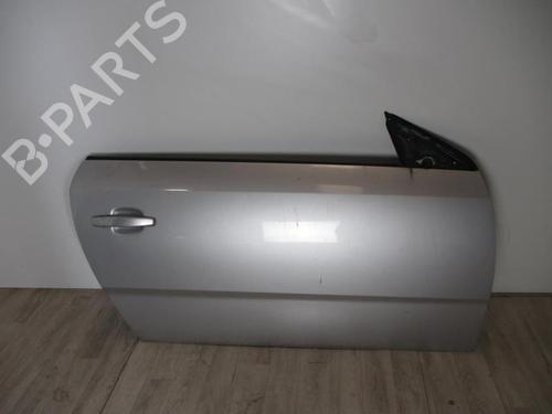 Dør højre fortil OPEL TIGRA TwinTop (X04) 1.4 (R97) (90 hp) 26013243