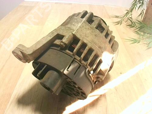 Used Alternator Alternator FIAT PUNTO (188_) 1.2 60 (188.030, .050, .130, .150, .230, .250) (60 hp) 25619297 25619297