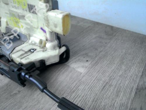 Rear right lock VW PASSAT B6 (3C2) 2.0 TDI | BP25618588C99 