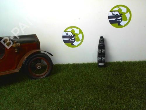 Used Switch VOLVO V40 Estate (645) 1.9 DI (115 hp) 24022546