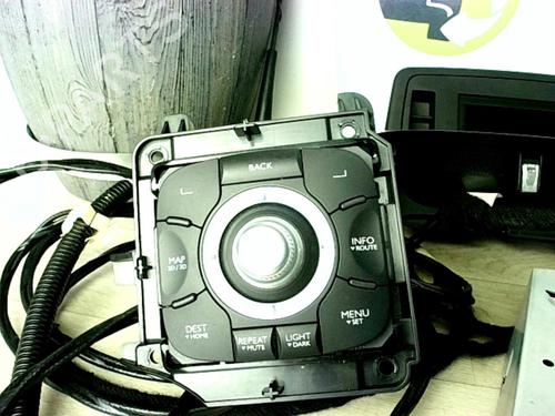 Radio RENAULT MEGANE III Hatchback (BZ0/1_, B3_) 1.9 dCi (BZ0N, BZ0J) | BP24015981E6