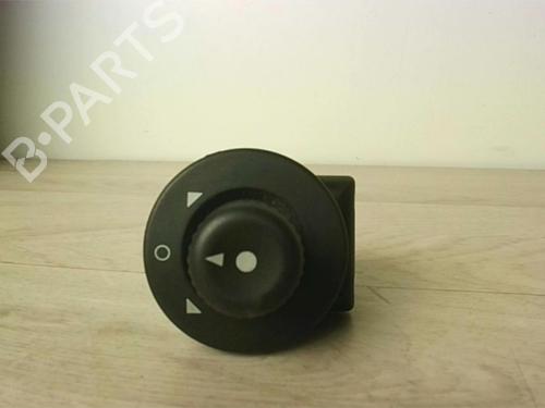 Switch PEUGEOT 1007 (KM_) 1.4 HDi | BP24022521I30