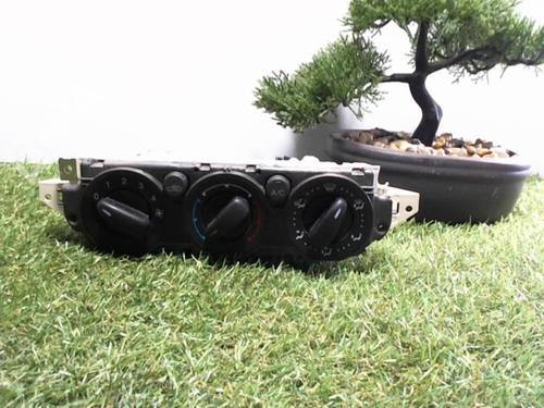 Airco bedieningspaneel FORD FOCUS II (DA_, HCP, DP) 1.6 TDCi (109 hp) 30706001